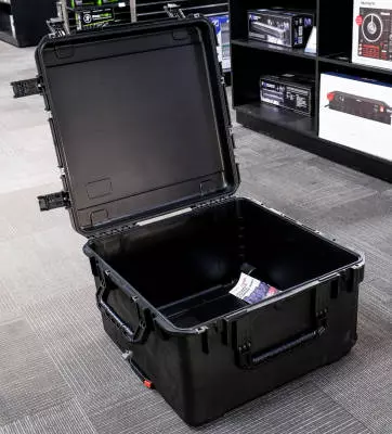 Store Special Product - SKB - iSeries Empty Pull Case with Wheels - 24x24x14\